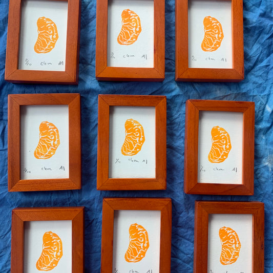 Framed Clementine